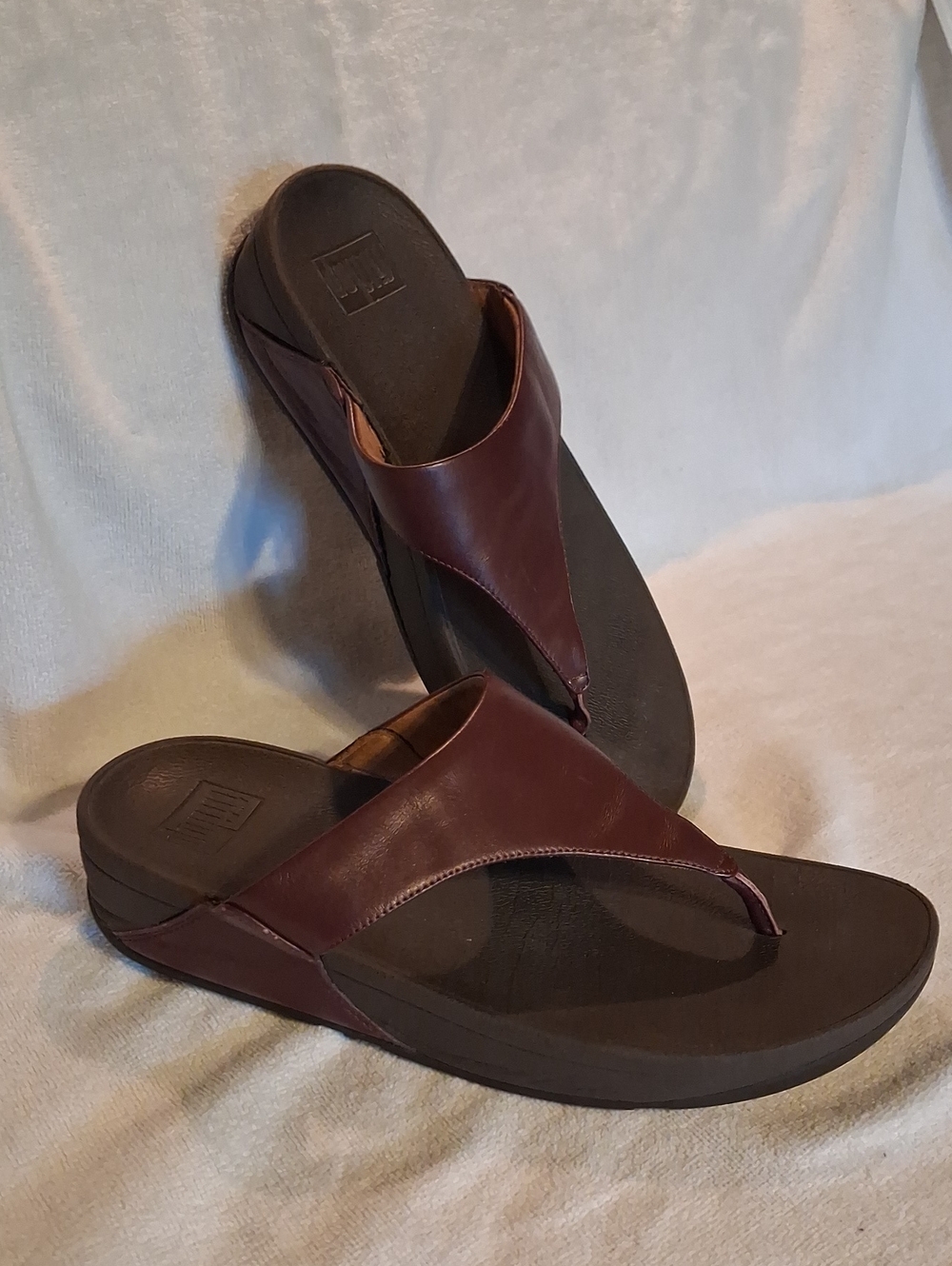 Fitflop Brown Leather Thong Sandals with Wedge Sole Size 9